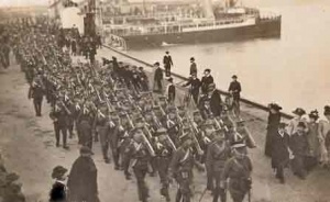 The King's Own Regiment disembarks in 1908